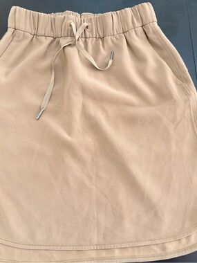Lululemon Skirt sz6